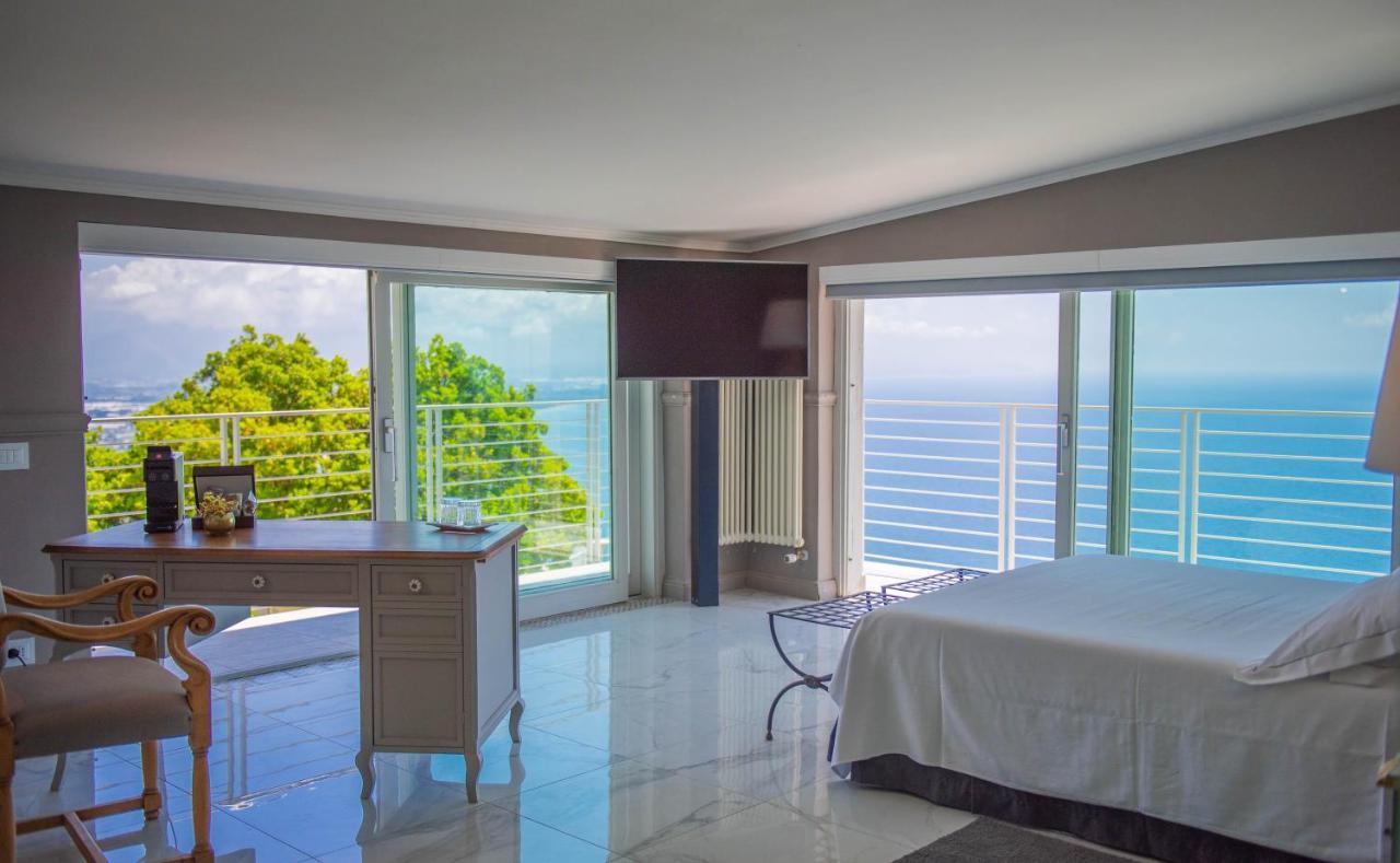 La Librata Boutique Hotel 테라치나 외부 사진